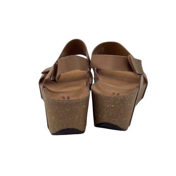 Clarks Womens Auriel Faux Leather Wedge Sandals SZ 9.5M Brown Double Straps - Picture 11 of 16